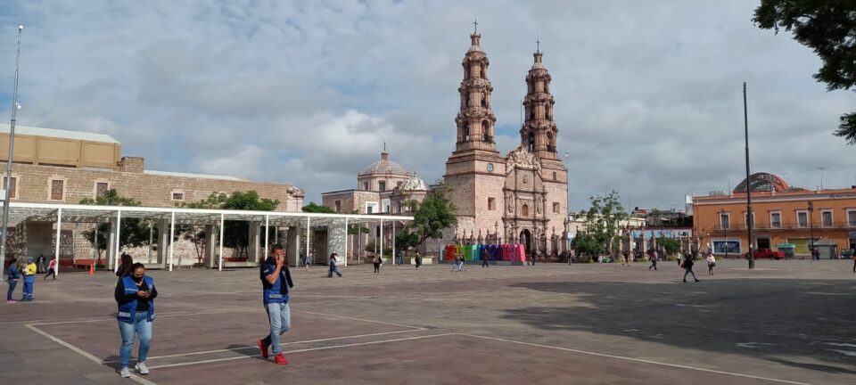 nublado plaza patria clima calor ags